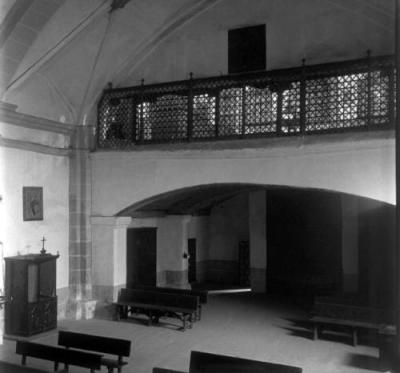Tribuna de la iglesia de Santiago el Zebedeo antes de 1936