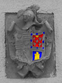 El escudo existente en la esquina c/Villaseñor con c/Mayor Baja de Jadraque